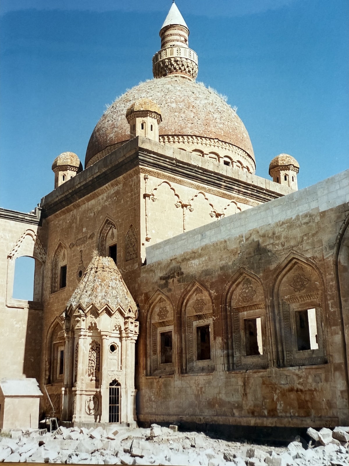 İshak Paşa Sarayı (c.1995)