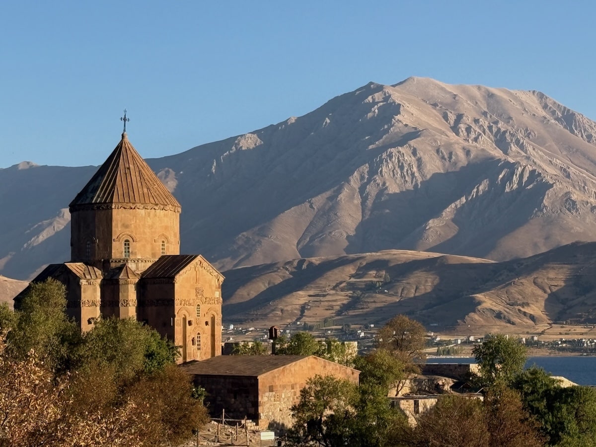 Akdamar Church, Lake Van