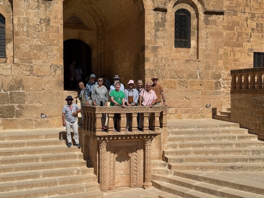 Group Visiting Deyrulzafaran
