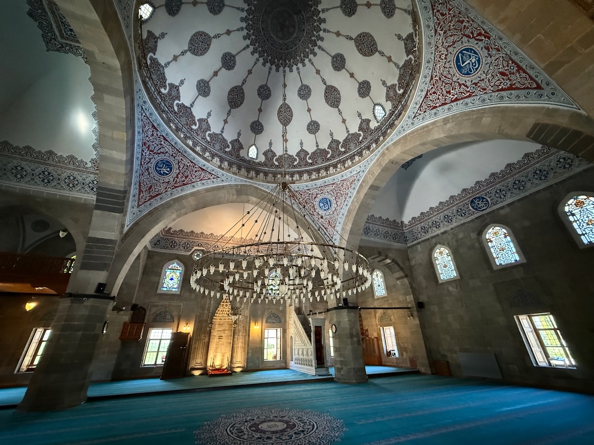 Interior of Grand Mosque, Erzurum