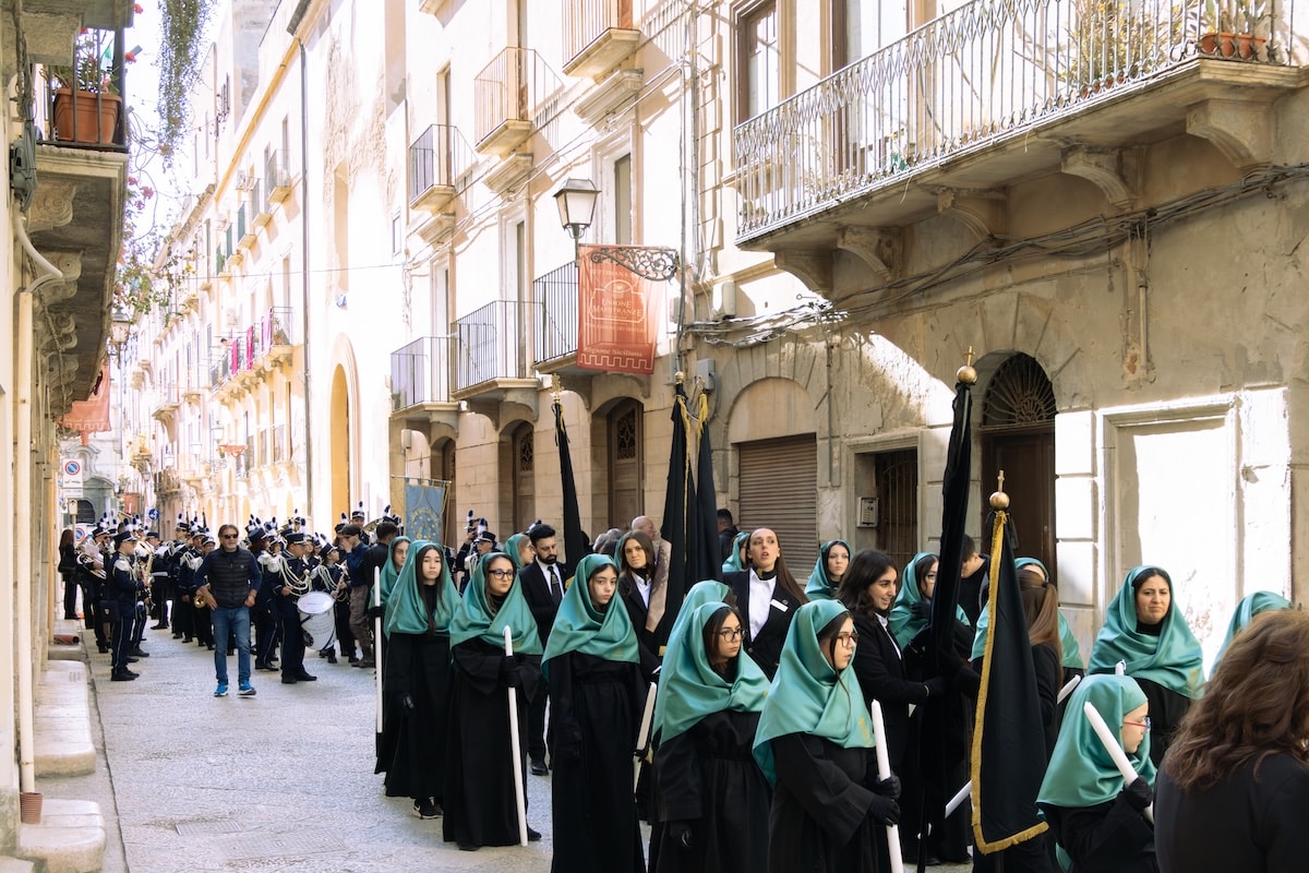 Procession of the Misteri, Trapani